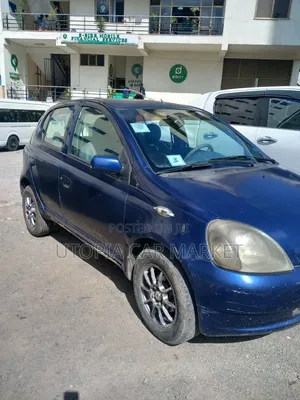 Toyota Vitz 2000