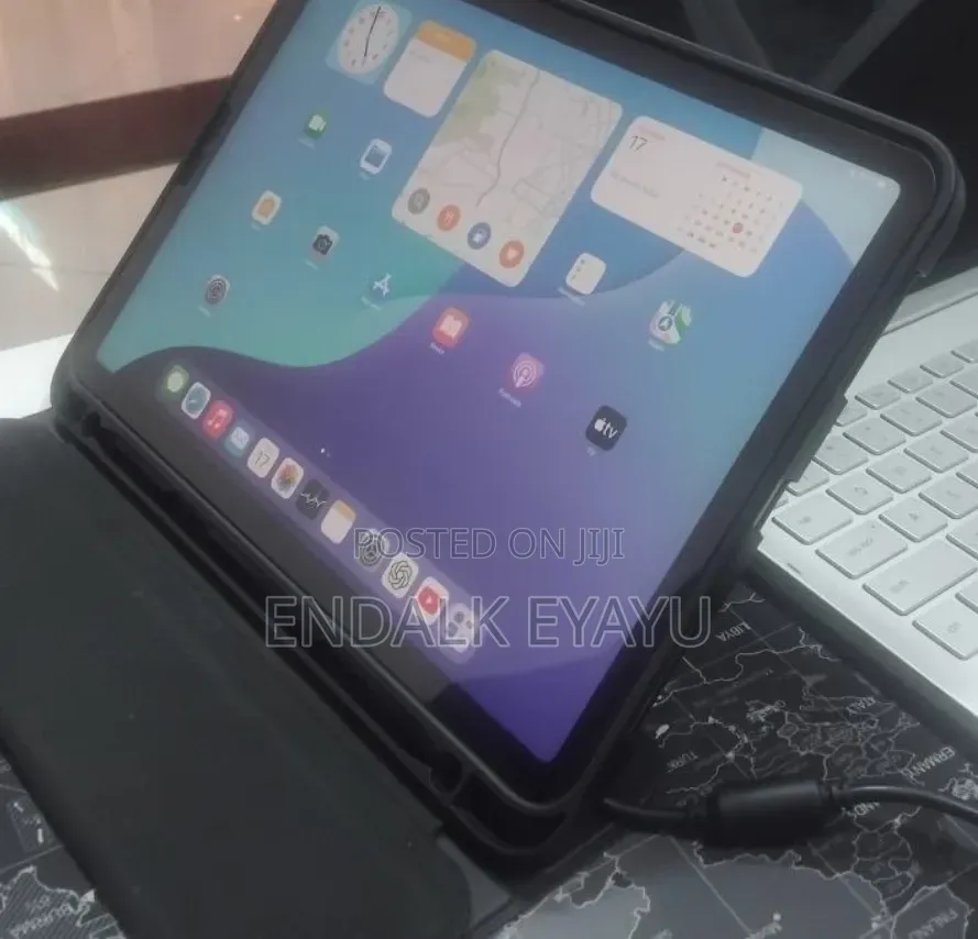 New Apple iPad Air 64 GB