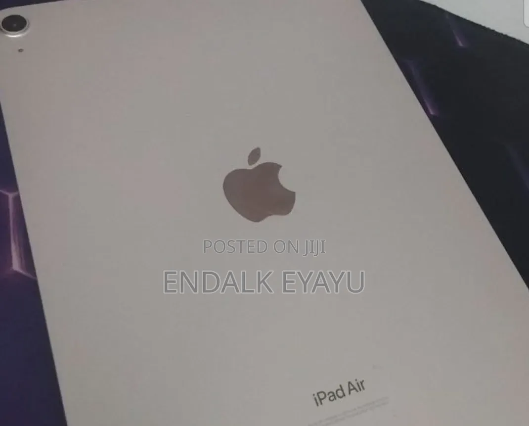 New Apple iPad Air 64 GB