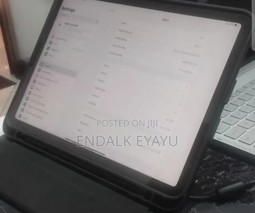 New Apple iPad Air 64 GB