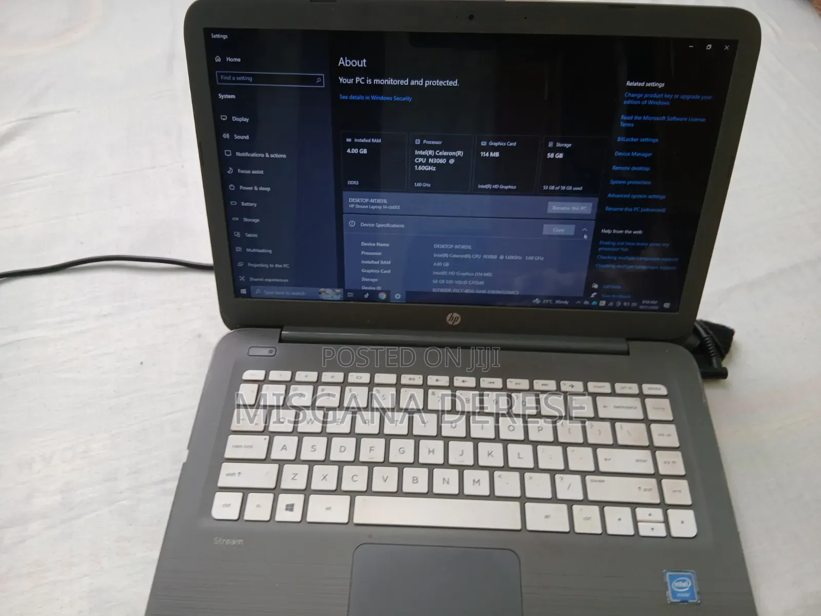 Laptop HP Stream Laptop 4GB Intel Celeron SSD 60GB
