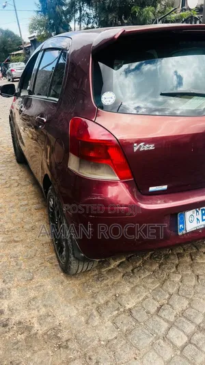 Toyota Yaris 2009 Burgundy