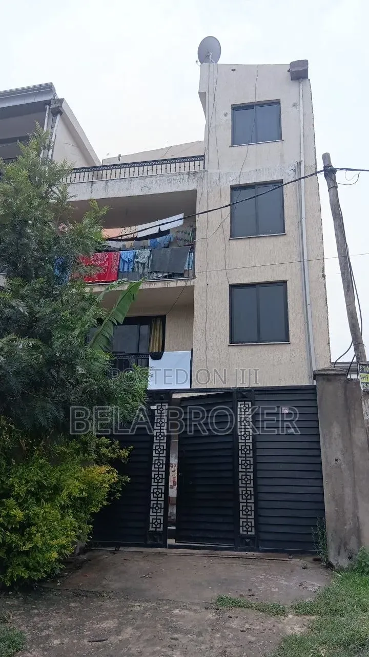 Furnished 7bdrm Apartment in ማህበር ቤት, Akaky Kaliti for sale