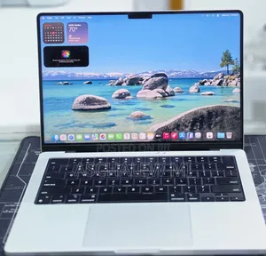 New Laptop Apple MacBook Pro 2024 M4 Pro 24GB Apple M4 Pro SSD 512GB