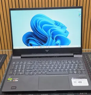 New Laptop HP Victus 16 16GB AMD Ryzen 5 SSD 512GB