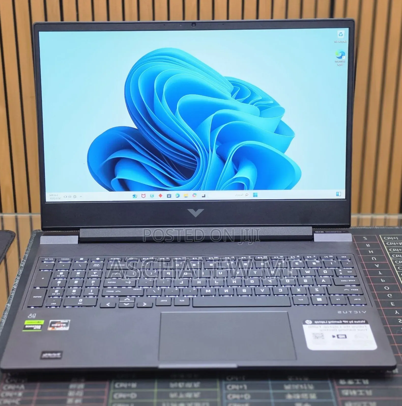 New Laptop HP Victus 16 16GB AMD Ryzen 5 SSD 512GB