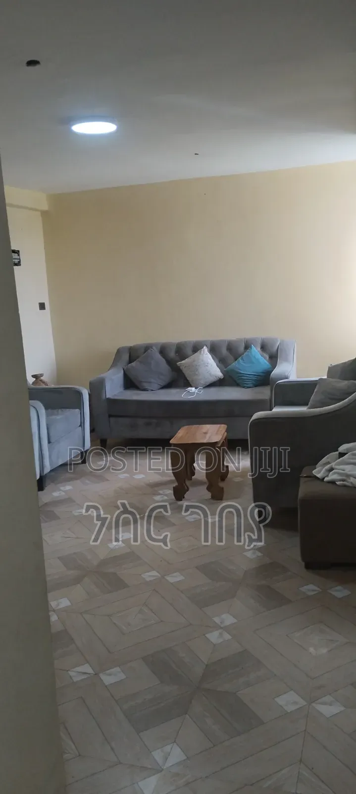 Furnished 2bdrm Condo in Ayat Mekedonia, Yeka for sale