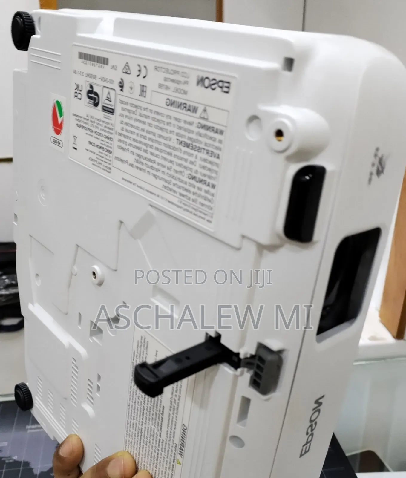 Brand New EPSON Projector With Bag , Remote 
Model