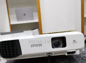 Brand New EPSON Projector With Bag , Remote 
Model