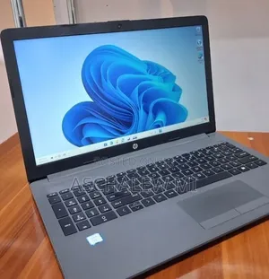 New Laptop HP Stream Notebook 8GB Intel Core i7 SSD 256GB