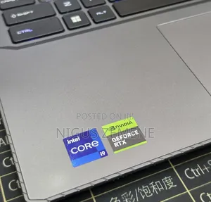 New Laptop MSI Vector GP68 HX 13V 32GB Intel Core i9 SSD 1T