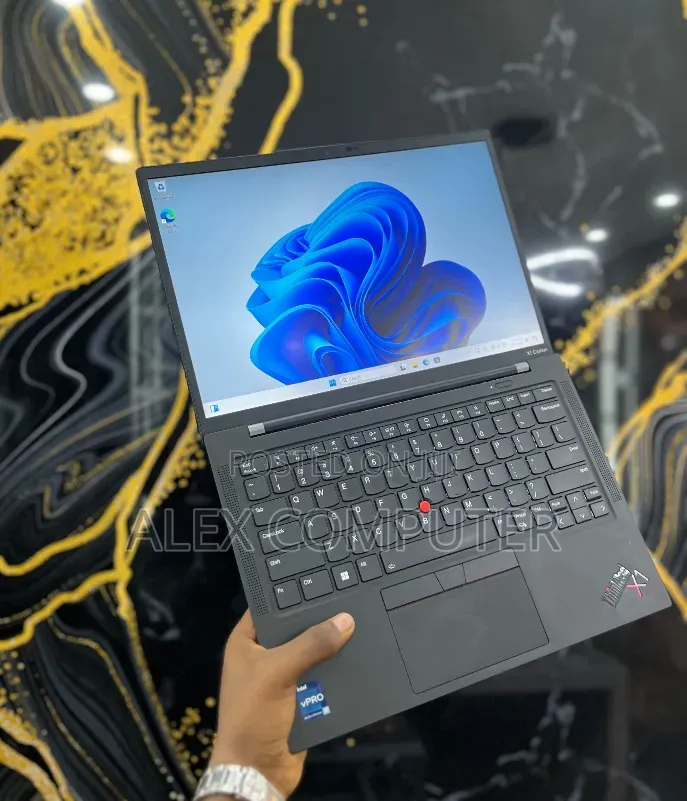 New Laptop Lenovo ThinkPad X1 Carbon 16GB Intel Core i7 SSD 512GB