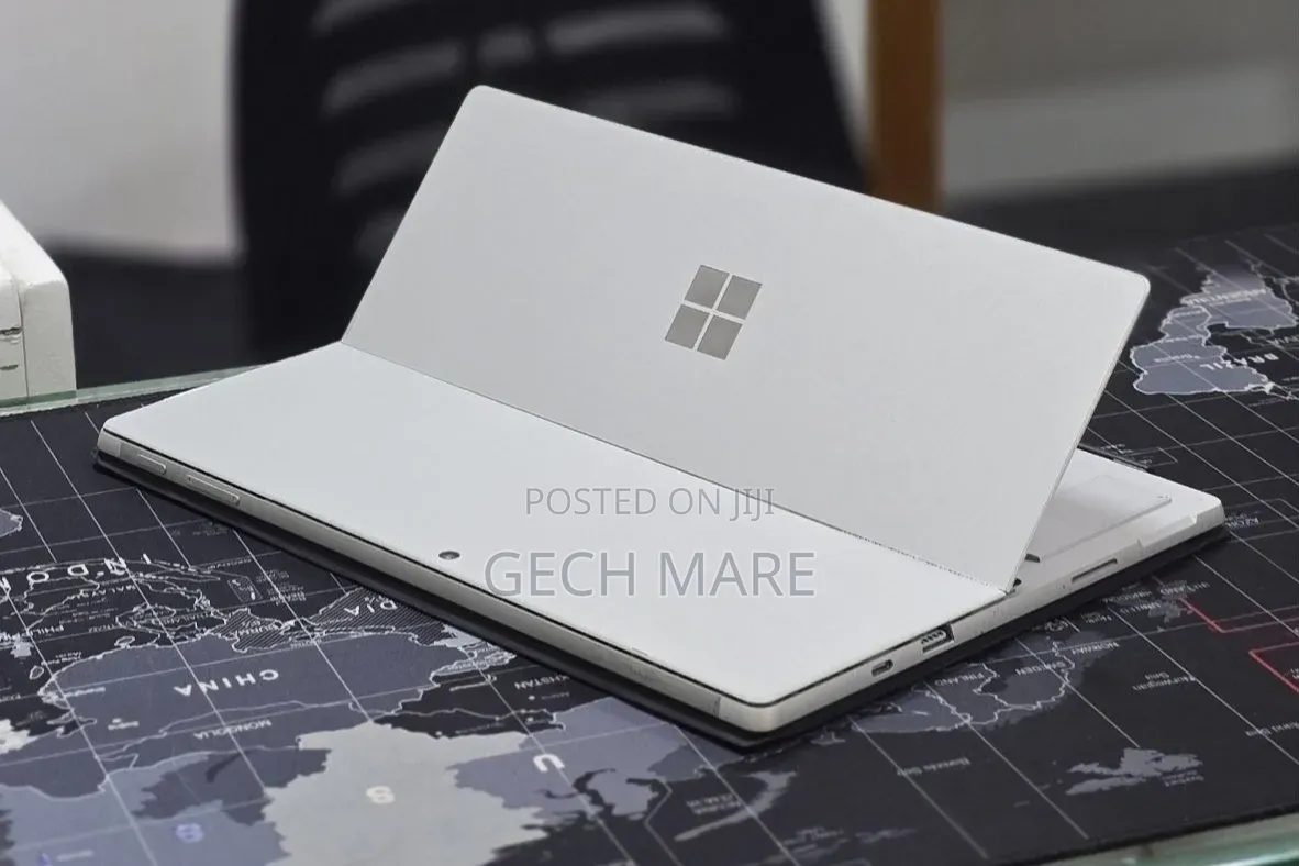New Laptop Microsoft Surface Pro 7 16GB Intel Core i5 SSD 256GB