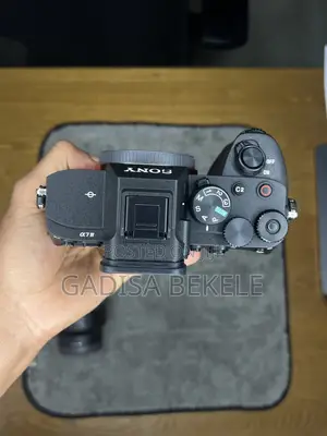 Sony Alpha 7 Iv