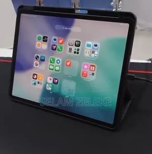 New Apple iPad Pro 1 TB Black