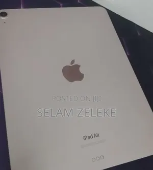 New Apple iPad Air 64 GB Silver