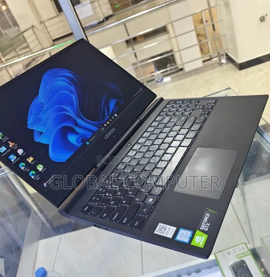 New Laptop Lenovo Legion Y540 16GB Intel Core i5 SSD 512GB