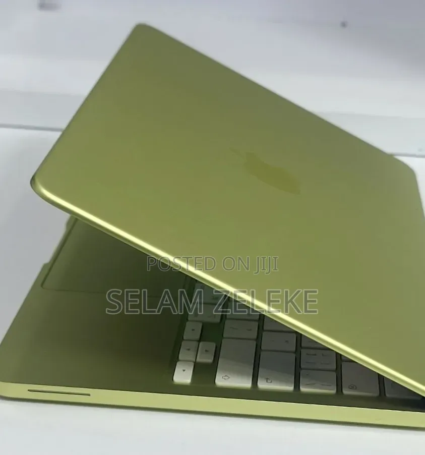 New Laptop Apple MacBook Neo 2026 8GB SSD 512GB