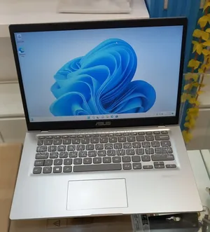 New Laptop Asus VivoBook E12 E203NAH 4GB Intel Core i3 SSD 512GB