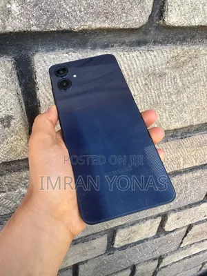 Samsung Galaxy A06 128 GB Black