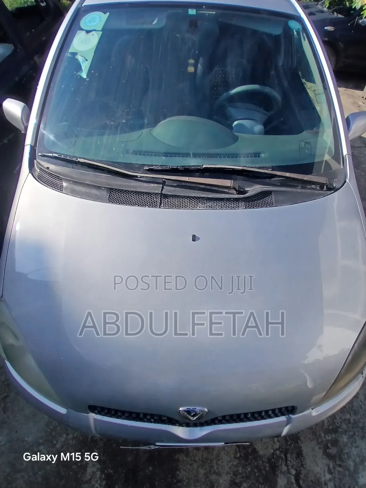 Toyota Vitz 2001 Silver