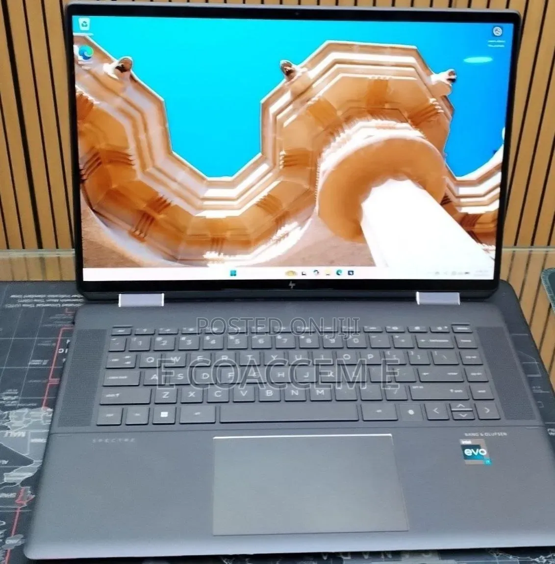 New Laptop HP Spectre X360 16GB Intel Core i7 SSD 512GB