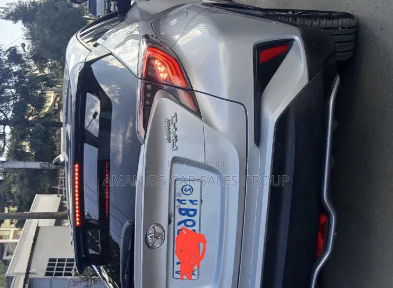 Toyota C-HR 2020 Silver