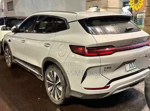 BYD Song Plus 2025 White