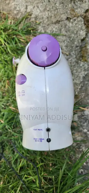 Mini Sewing Machine