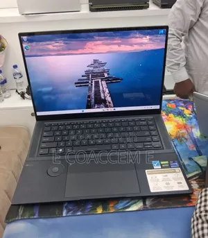 New Laptop Asus ZenBook UX430UA 32GB Intel Core i9 SSD 1T