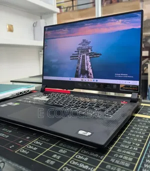 New Laptop Asus ROG Strix GL703 16GB AMD Ryzen 9 SSD 512GB