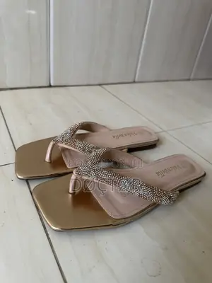 Womens Shoes