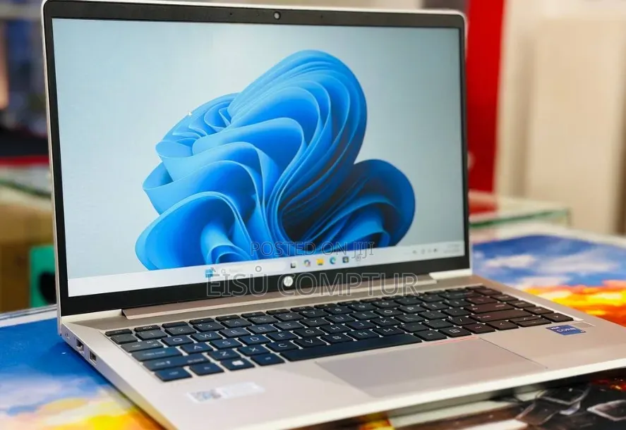 New Laptop HP ProBook 440 G8 16GB Intel Core i7 SSD 512GB
