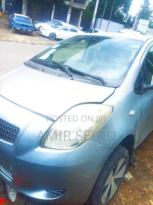 Toyota Yaris 1.3 VVT-i Automatic 2007 Silver
