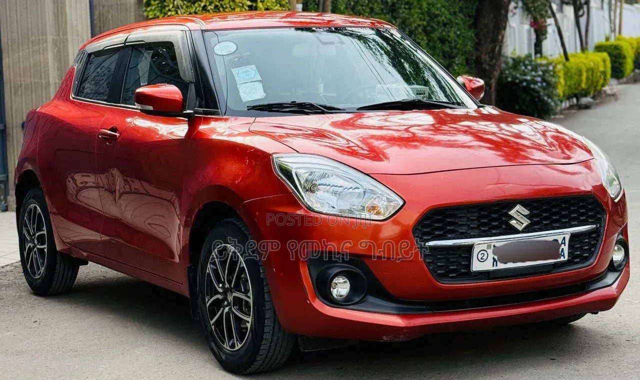 Suzuki Swift 2021 Red
