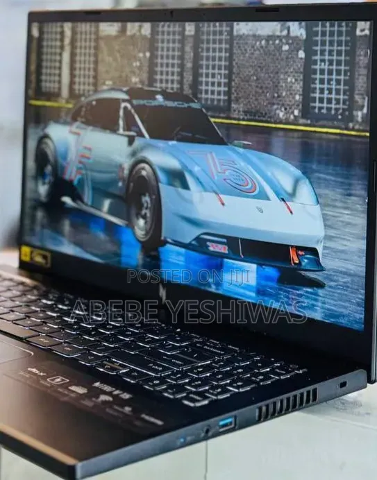 New Laptop Acer Nitro V 15 16GB Intel Core i5 SSD 512GB