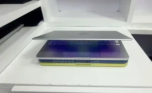 New Laptop Apple MacBook Pro 2026 M6 8GB Apple M5 SSD 256GB