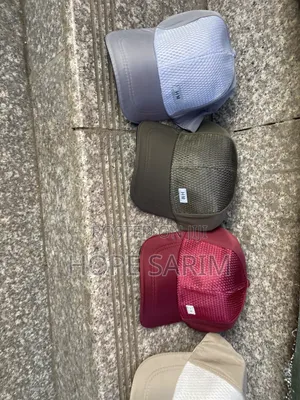 H&M Breathable Mesh Baseball Caps