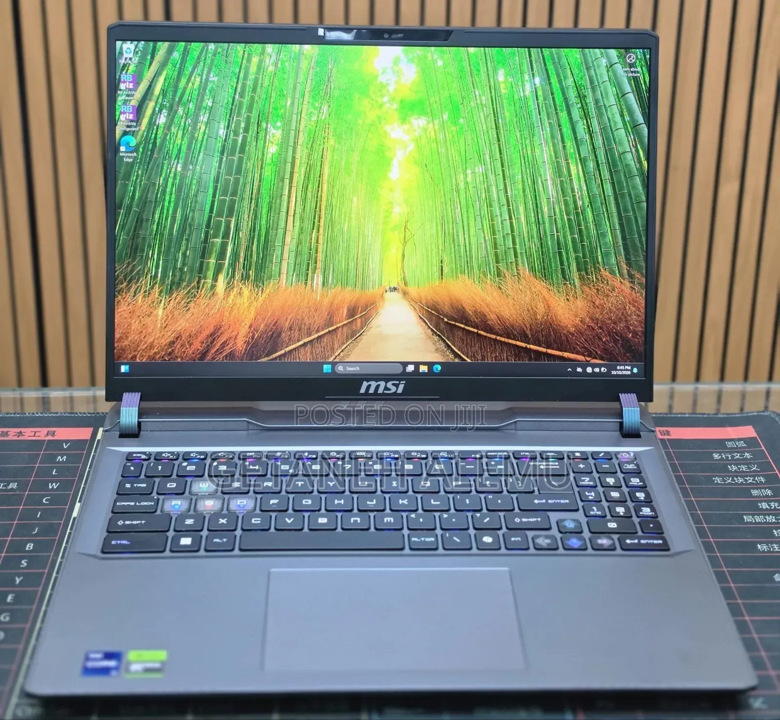 New Laptop MSI Vector GP68 HX 13V 32GB Intel Core i9 SSD 1T
