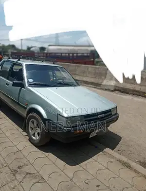 Toyota Corolla 1985 Silver