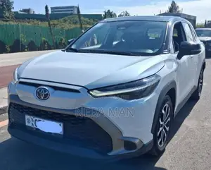 Toyota Corolla Cross 2024 White