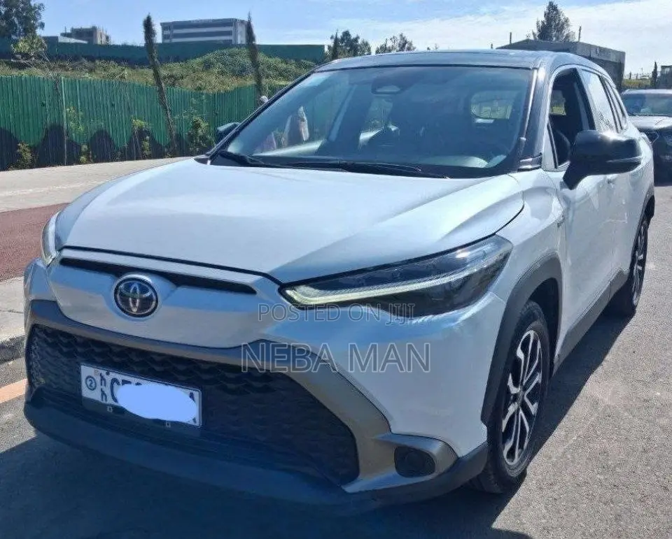 Toyota Corolla Cross 2024 White