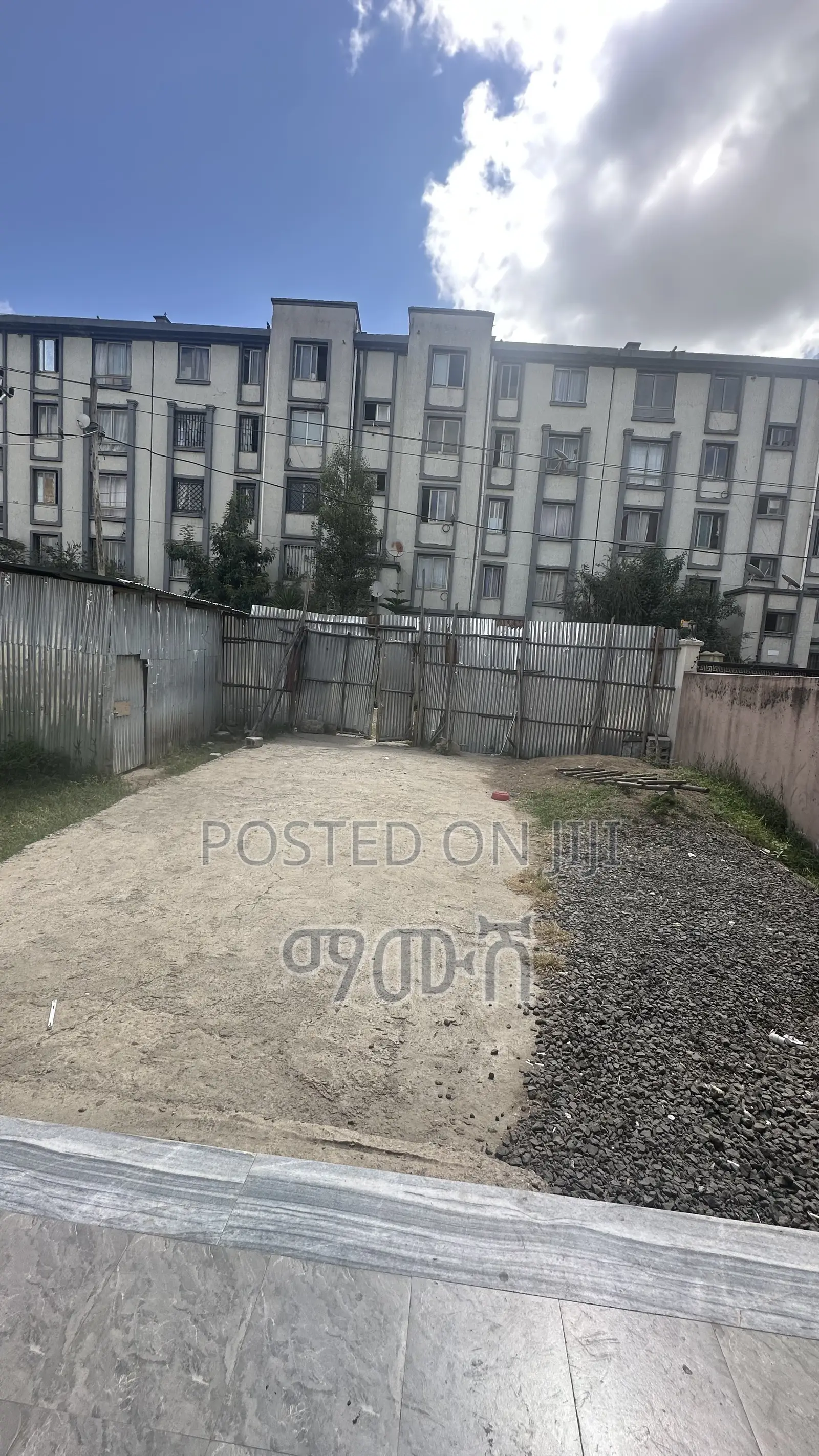 Furnished 2bdrm House in አያት ለመኖሪያ ምቹ የሆነ, Bole for sale