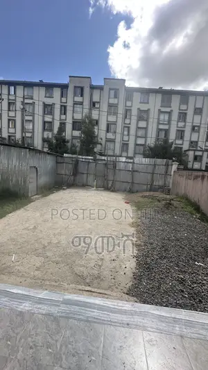Furnished 2bdrm House in አያት ለመኖሪያ ምቹ የሆነ, Bole for sale