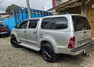 Toyota Hilux 3.0 D-4D Double Cab 2008 Silver