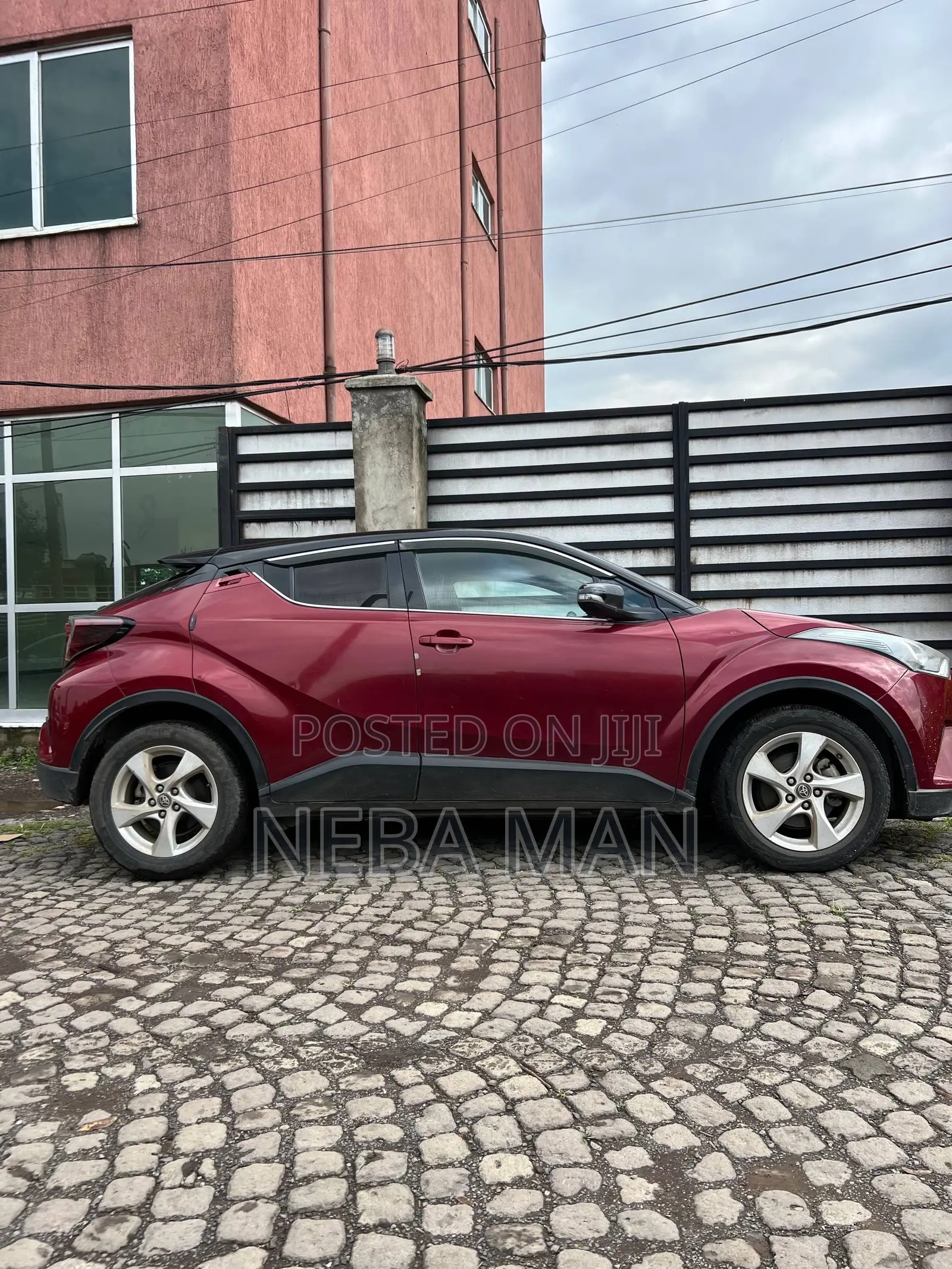 Toyota C-HR 2019 Red