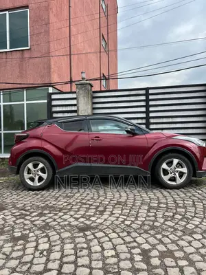 Toyota C-HR 2019 Red