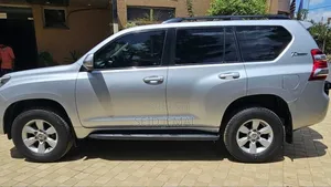 Toyota Land Cruiser Prado 3.0 D-4D (190 Hp) 7 seats 2015 Silver