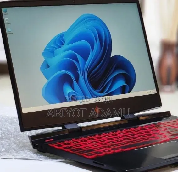 New Laptop HP Omen 15 16GB Nvidia SSD 512GB
