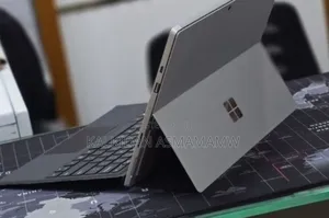 New Laptop Microsoft Surface Pro 7+ 16GB Intel Core i5 SSD 256GB